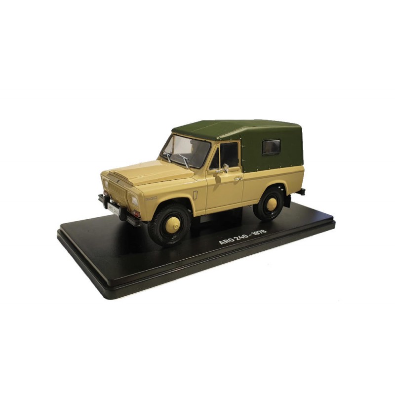 Macheta auto Aro 240 Crem 1:24 Hachette