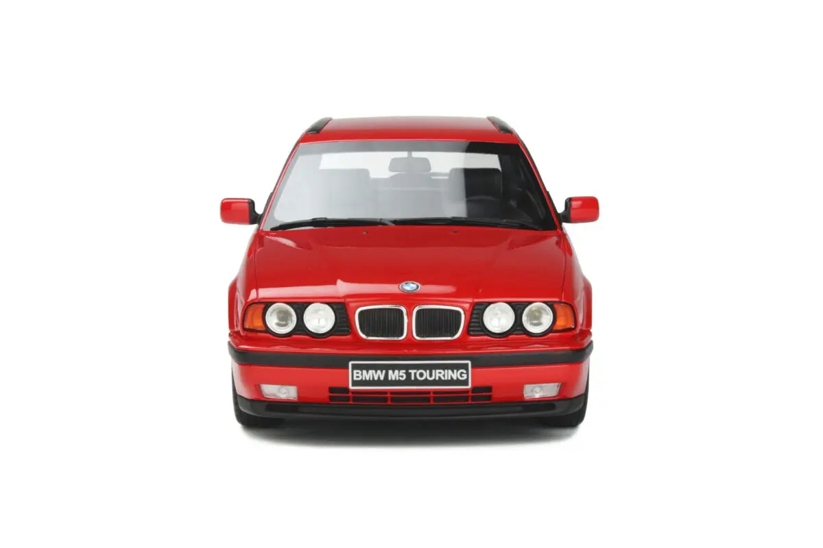 Macheta auto BMW E34 Touring M5 Mugello Red 274, 1:18 Otto Models