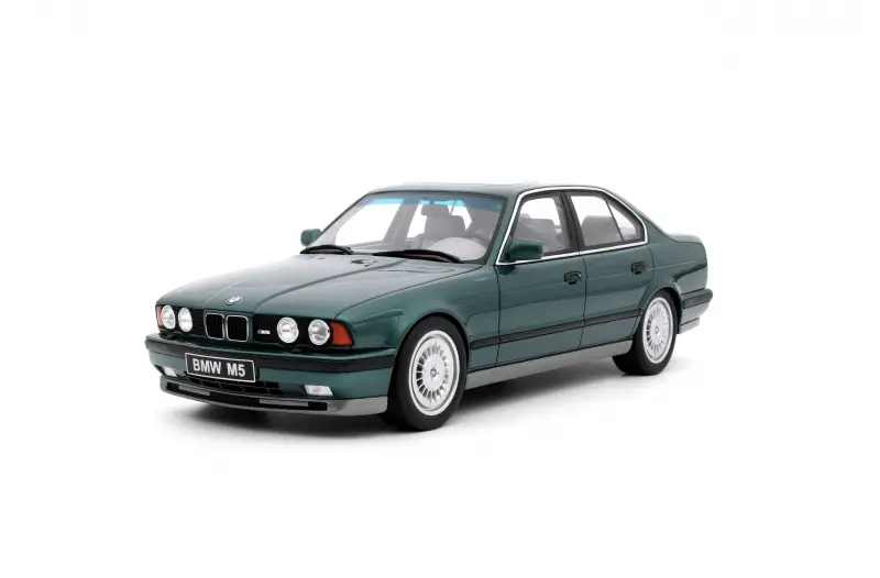 Macheta auto BMW M5 E34 
