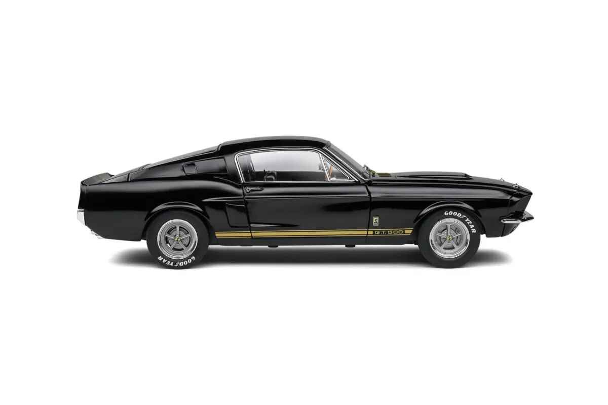 Macheta auto Ford Mustang Shelby GT500 1967 Black, 1:18 Solido