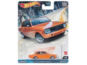 Macheta auto Volvo 142 GL Canyon Warriors 1:64 Hotwheels