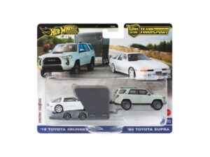 Macheta auto Team transport Toyota Supra Toyota 4Runner Trailer 2018 1:64 Hotwheels