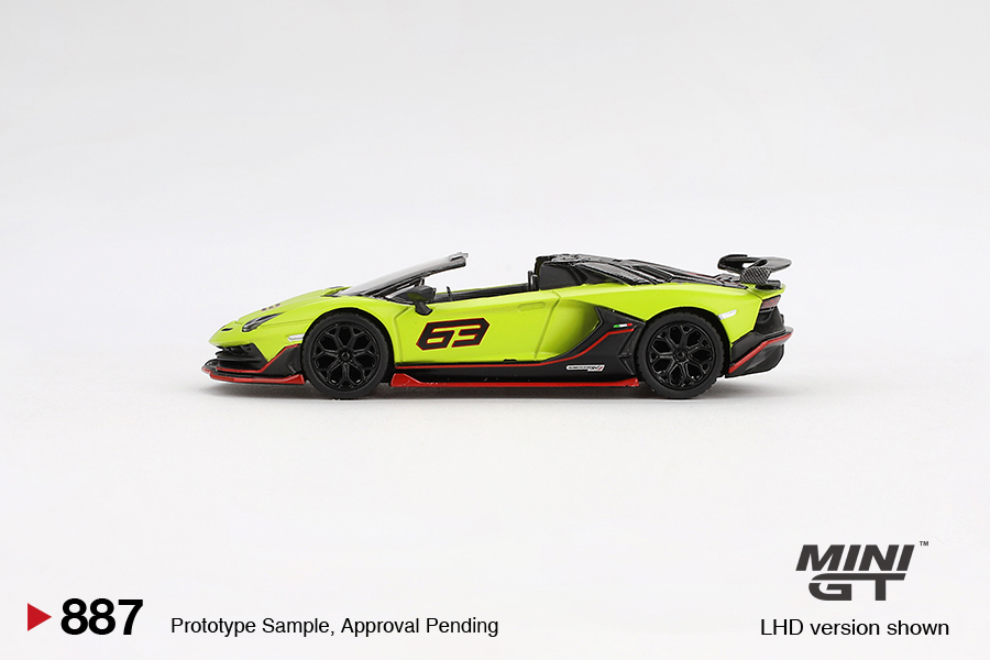 Macheta auto Lamborghini Aventador SVJ 63 Roadster Verde Shock 2022 1:64 Mini GT MGT00887-L - imagine 3