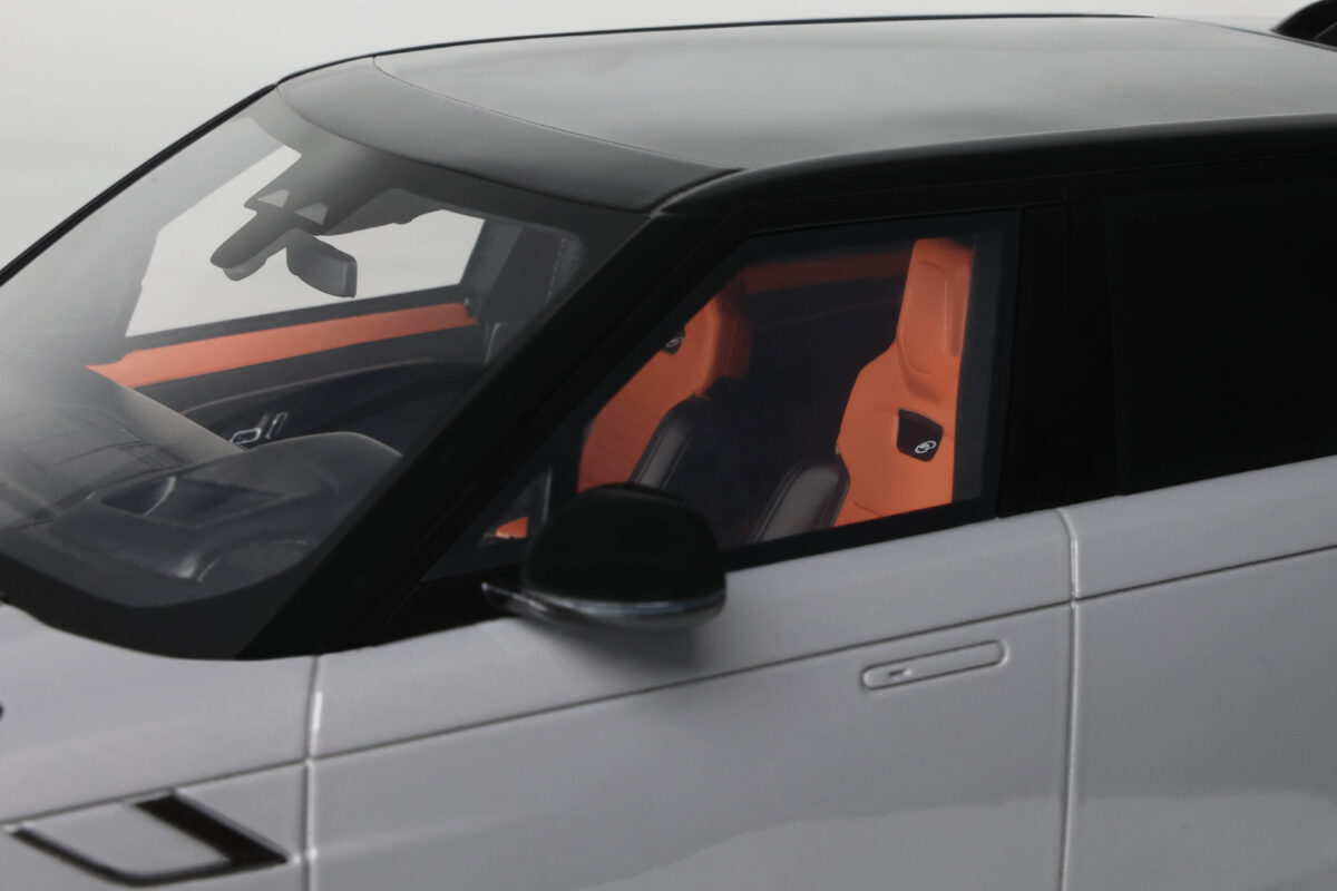 Macheta auto Range Rover Sport Sv Edition Two Grey 2024 1:18 GT Spirit (GT539) - imagine 6
