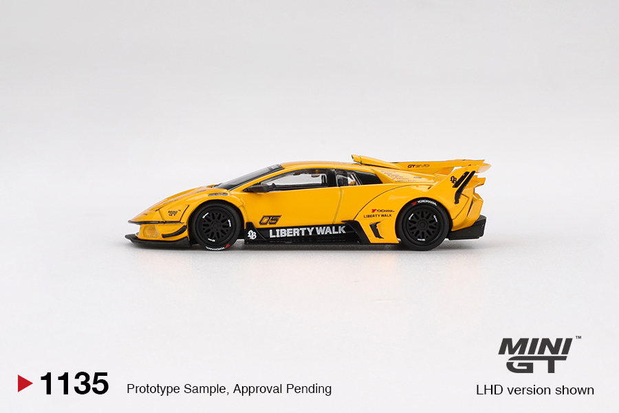 Precomanda macheta auto Lamborghini Murcielago Lbsilhouette Works Gt Evo Yellow 2025 1:64 Mini GT MGT01135-L - imagine 2