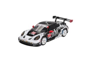 Precomanda macheta auto Porsche 911 (992) Gt3 R #77 Gtd Pro Ao Racing Petit Le Mans 2025 1:64 Mini GT MGT01143-L