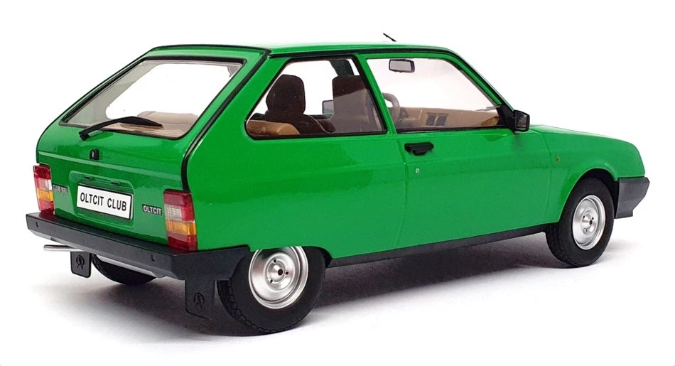 Macheta auto OLTCIT CLUB Verde 19901:18 Triple9 - imagine 2