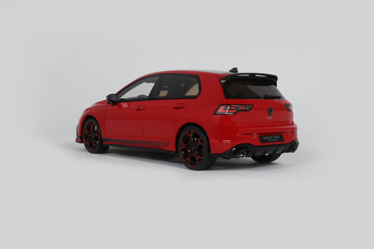 Macheta auto Volkswagen Golf 8.2 Gti 50th Edition Tornado Red 2024 1:18 Otto Models (OT1322) - imagine 5