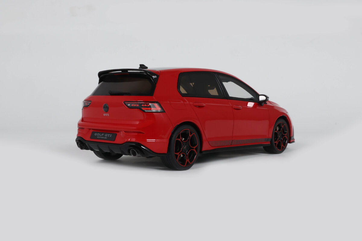 Macheta auto Volkswagen Golf 8.2 Gti 50th Edition Tornado Red 2024 1:18 Otto Models (OT1322) - imagine 3