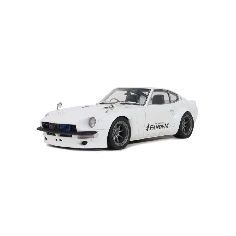 Macheta auto Nissan Fairlady Z Pandem, 2015 1:18 Otto Models (OT1167)