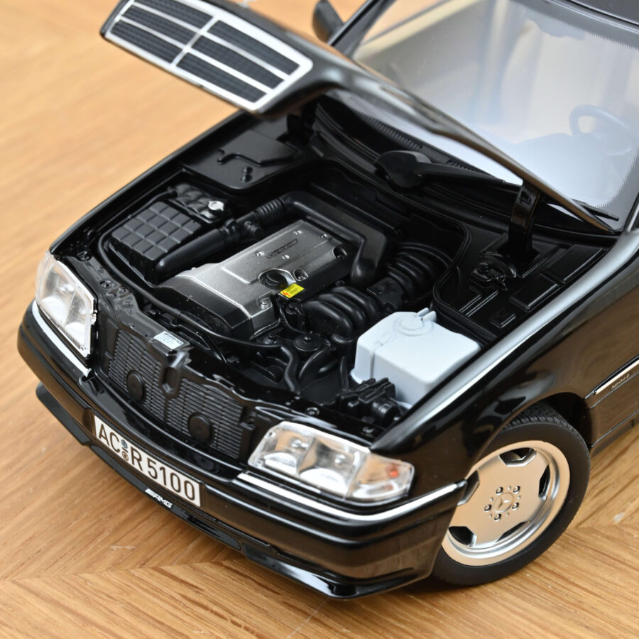 Macheta auto Mercedes-Benz C36 AMG Obsidian Black Metallic 1993 1:18 Norev - imagine 4