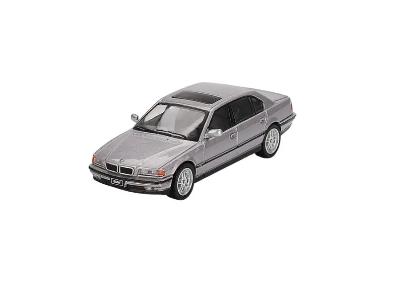Macheta auto Bmw E38 750 Il Aspen Silver Metallic 2000 1:64 Mini