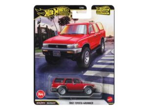 Macheta auto Toyota 4Runner Rosu 1993 1:64 Hot Wheels