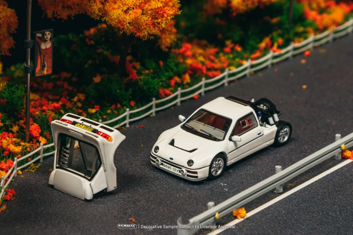 Macheta auto Ford Rs200 Alb 1:64 Tarmac Works - imagine 3