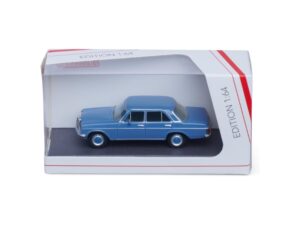 Macheta auto Mercedes-Benz 200D Sedan Albastru 1:64 Schuco
