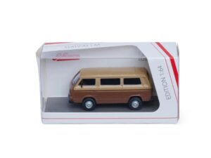 Macheta auto VW Volkswagen T3 Bus Maro 1:64 Schuco