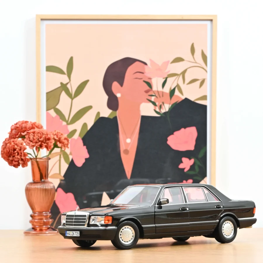 Macheta auto Mercedes-Benz 560 SEL 1991 Black 1:18 Norev - imagine 2
