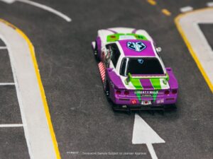 Precomanda macheta auto Nissan LB-KAIDO WORKS R32 Skyline Buzz Lightyear COMIC CON HK 20261:64 Tarmac