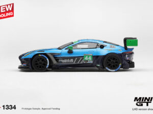 Precomanda macheta auto Aston Martin Vantage Gt3 Evo #44 Magnus Racing Daytona 24 Hrs 2025 1:64 Mini GT (MGT01334-L)