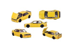 Precomanda macheta auto Bmw M3 (E30) Kaido Gt V3 1989 Galben Mini GT (KHMG301)