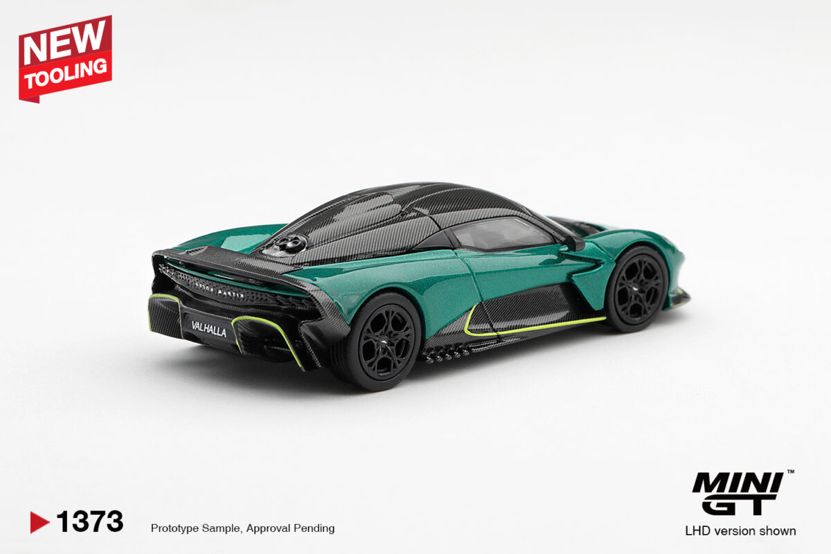 Precomanda macheta auto Aston Martin Valhalla Podium Green 2025 1:64 Mini GT (MGT01373-L) - imagine 3