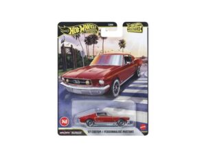 Macheta auto Custom 67 Mustang Rosu 1:64 Hot Wheels