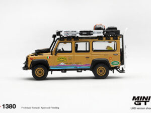Precomanda macheta auto Land Rover Defender 110 Camel Trophy Team Italy Tierra Del Fuego Ct24 1998 1:64 Mini GT (MGT01380-L)