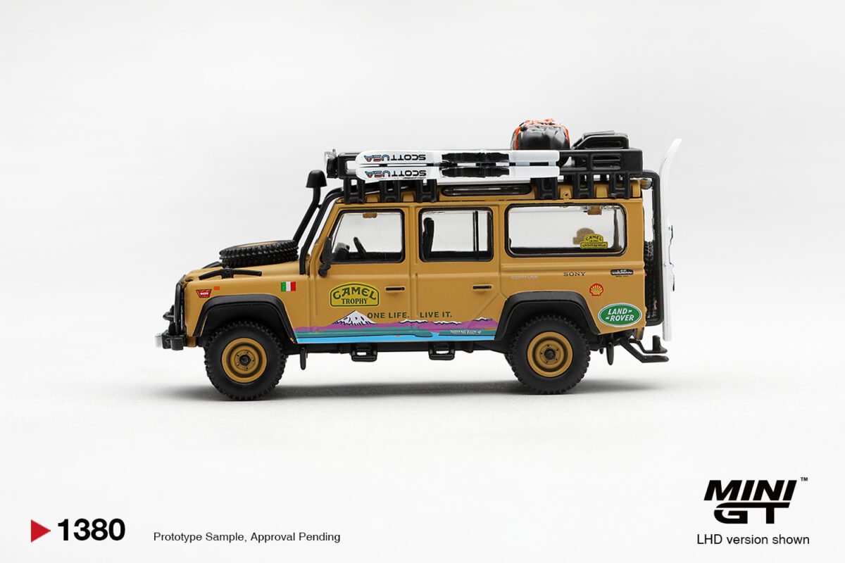 Precomanda macheta auto Land Rover Defender 110 Camel Trophy Team Italy Tierra Del Fuego Ct24 1998 1:64 Mini GT (MGT01380-L) - imagine 2