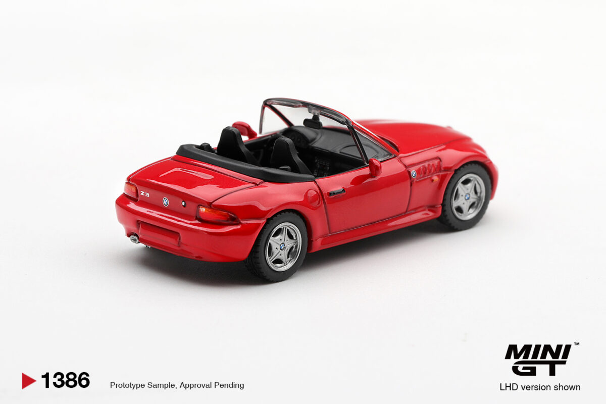 Precomanda macheta auto Bmw Z3 2.8i Hellrot 1998 1:64 Mini GT (MGT01386-L) - imagine 3