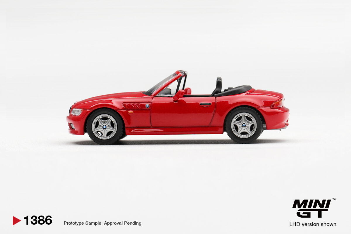 Precomanda macheta auto Bmw Z3 2.8i Hellrot 1998 1:64 Mini GT (MGT01386-L) - imagine 2