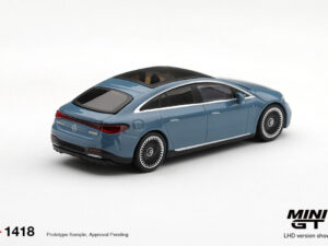Precomanda macheta auto Mercedes-Benz Eqs 53 Nautic Blue Metallic 2021 1:64 Mini GT (MGT01418-L)