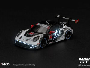 Precomanda macheta auto Porsche 911 (992) Gt3 R #77 Ao Racing Skeleton Rexy Petit Le Mans 2026 (Blister Pack) 1:64 Mini GT (MGT01436-BL)