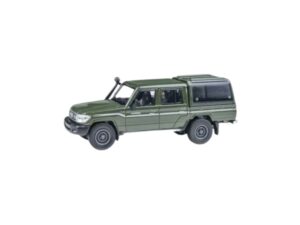 Macheta auto Toyota Land Cruiser Dbl Cab Pickup Lc79 Verde 1:64 Para64
