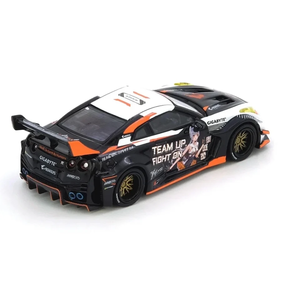 Macheta auto Nissan Gt-R R35 Widebody Aorus 1:64 Inno64 - imagine 2